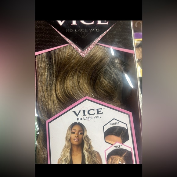 ❤️Lot of 18 NEW LACE FRONT WIGS ALL SOLD TOGETHER - Picture 5 of 10